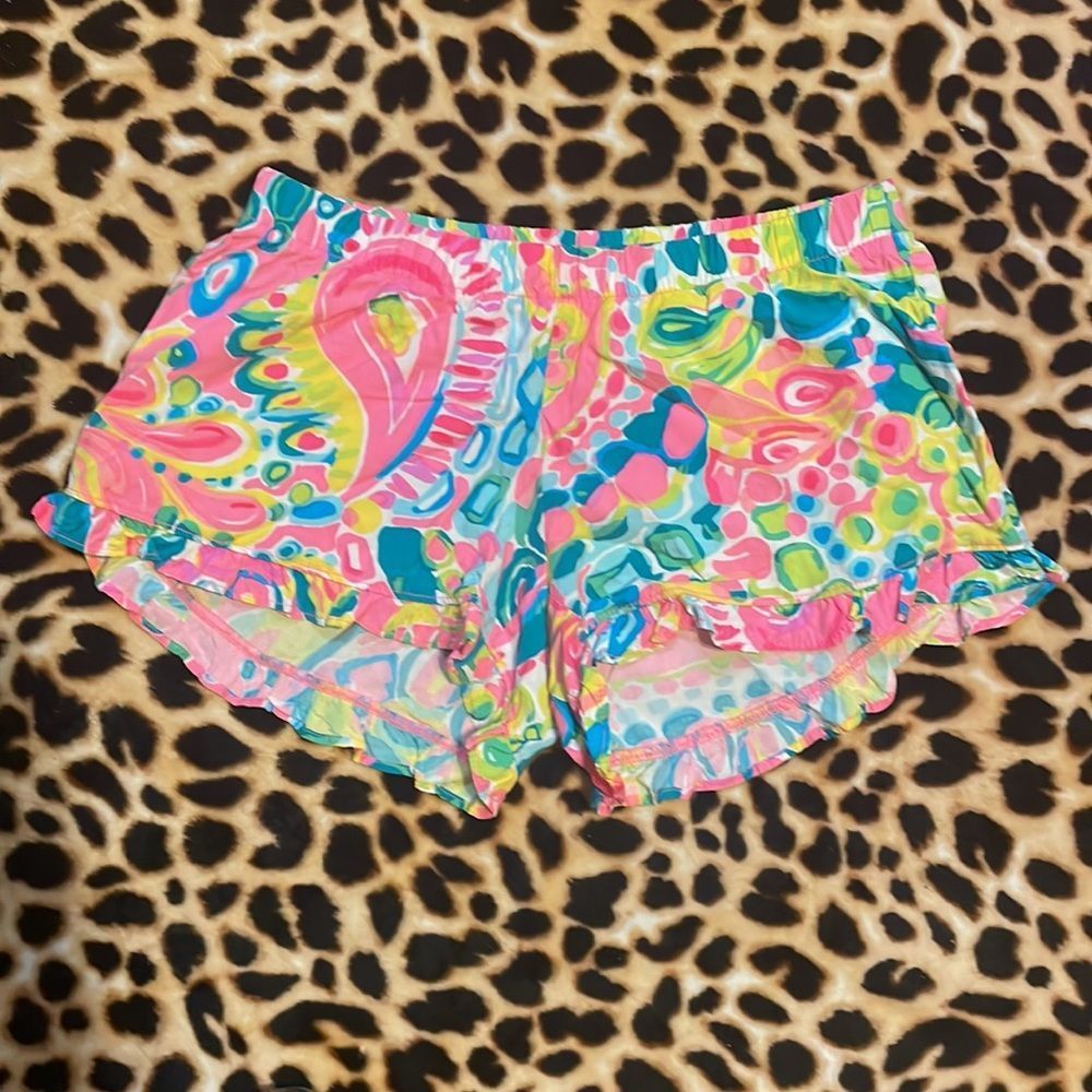 •LILLY PULITZER• KYA SHORTS IN SIZE XXS... HAS RUFFLE HEM EUC BUNDLE OF 2 - Picture 4 of 6